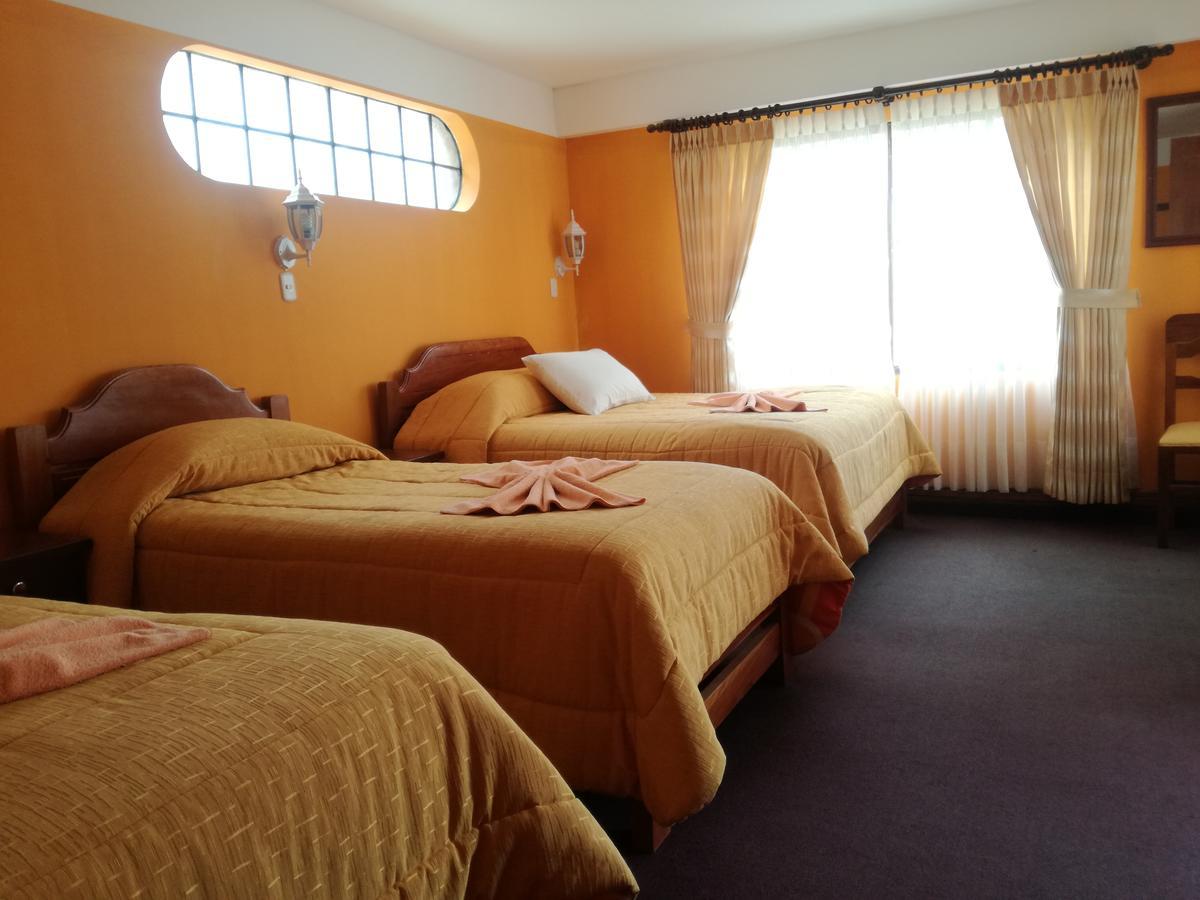 Hotel Utama Copacabana  Esterno foto